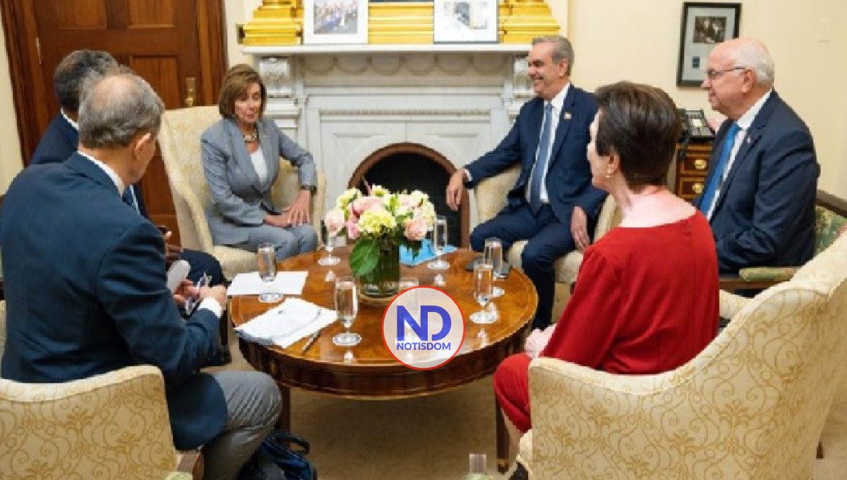 Presidente dominicano se reúne con legisladores de los EE.UU. 2 Presidente dominicano se reúne con legisladores de los EE.UU.