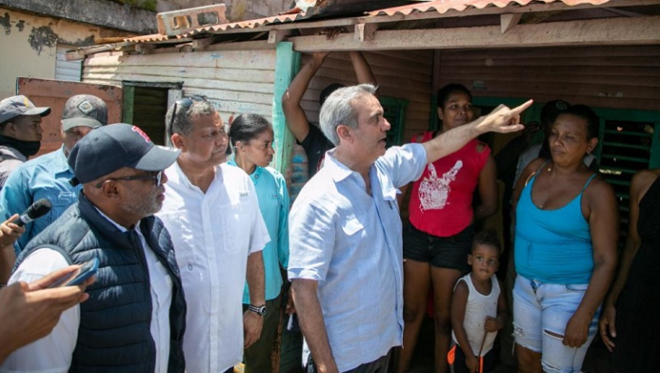 ABINADER SAMANA 1 Abinader dice Gobierno apoyará todo afectado por Fiona