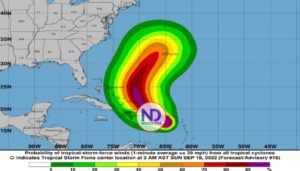 Fiona está a 300 kilómetros de isla Saona con vientos de 100 kph