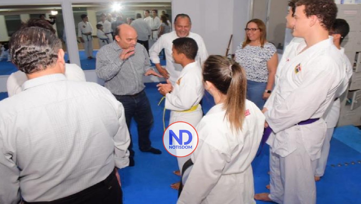 Club Naco entrega remodeladas instalaciones práctica de karate