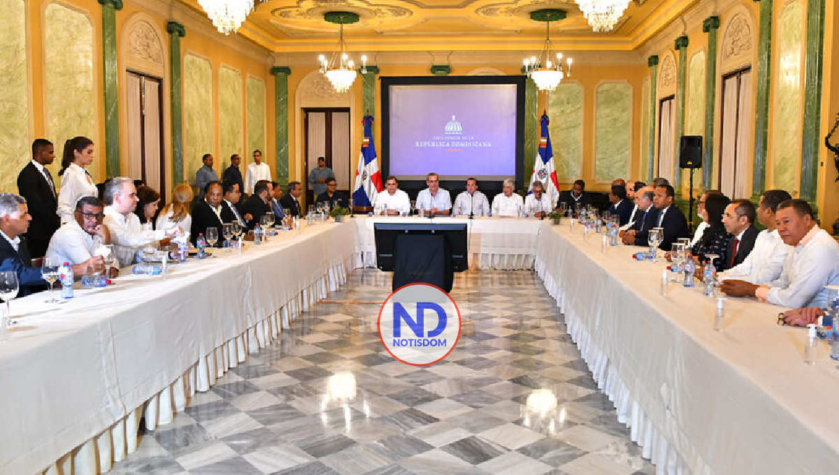 Partidos políticos respaldan medidas del Gobierno ante azote del huracán Fiona