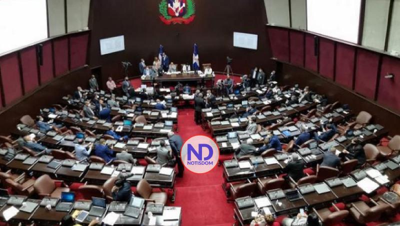 Senadores no se reincorporaron a labores hoy; diputados sí