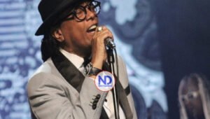 Sergio conmemora sus 35 años de carrera con un lucido concierto