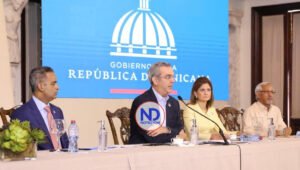 El Gobierno dominicano anuncia plan para mejorar la educación