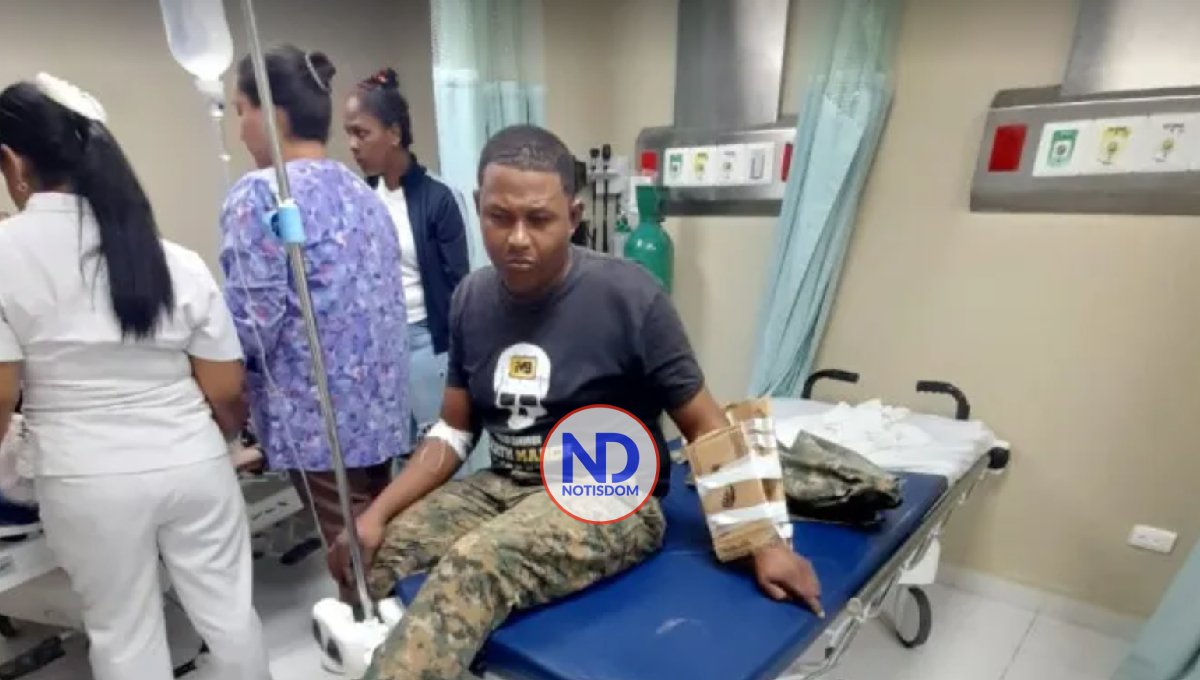 Camión se accidenta con miembros del Ejército Dominicano en Barahona