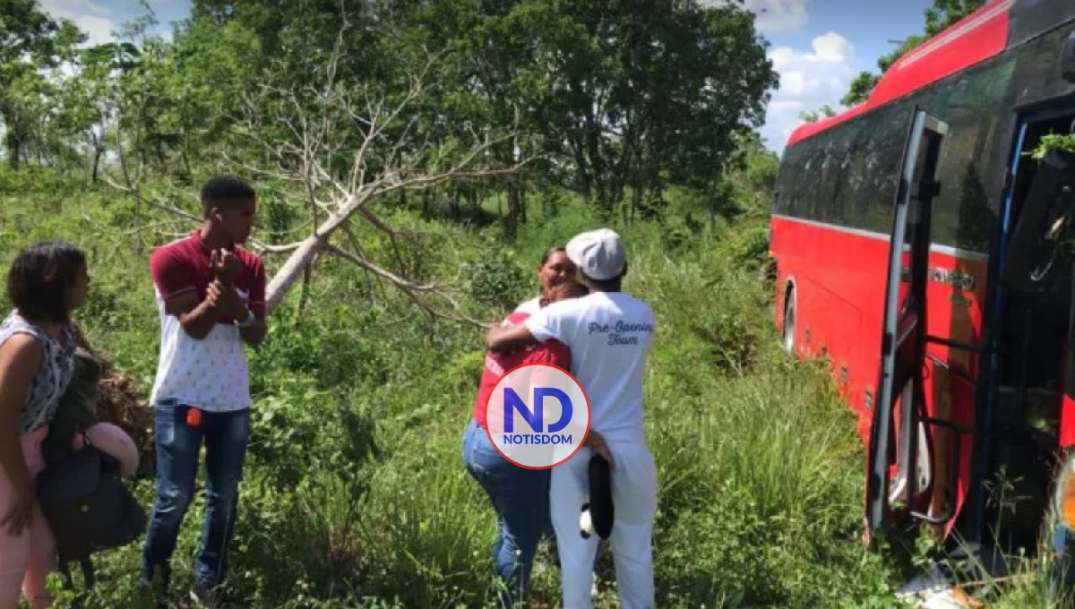 Accidente deja 18 personas heridas en el Boulevard Turístico del Este