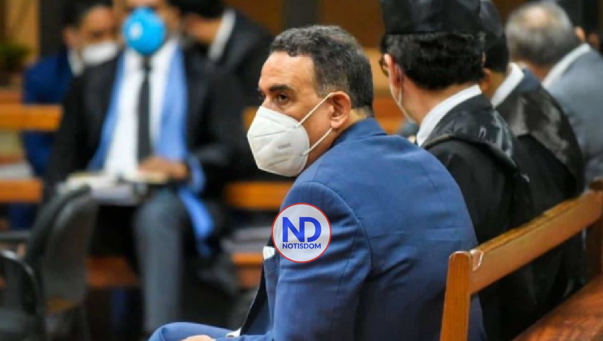 Acusan Alexis Medina contratos irregulares por RD$2,000 millones