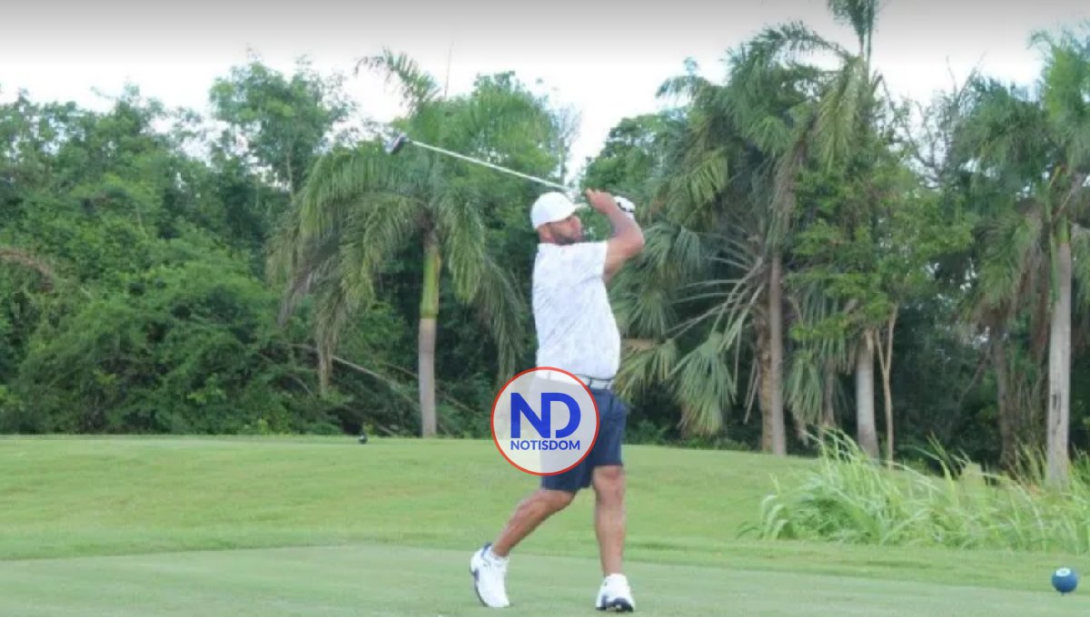 Albert Pujols hizo saque de honor en torneo de golf de George Bell