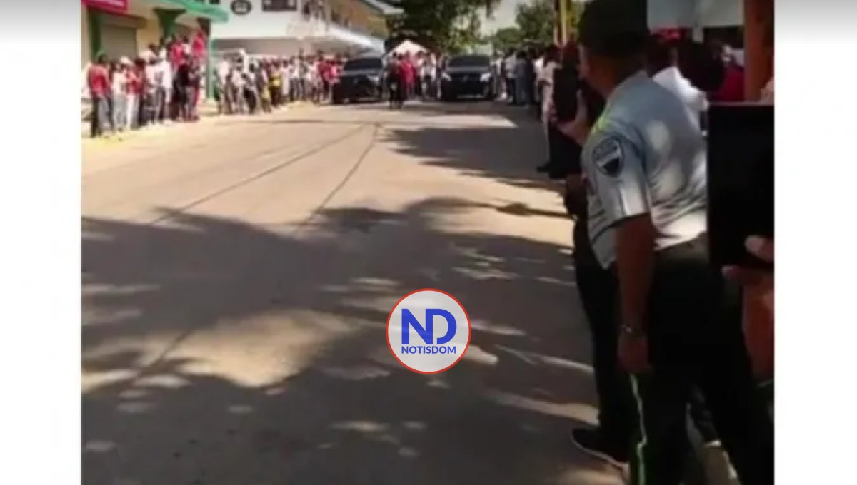 Destituyen teniente coronel captado grabando carrera clandestina 2 Destituyen teniente coronel captado grabando carrera clandestina