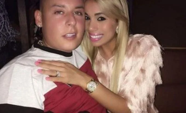 COSCULLUELA 1 Queman dos vehículo de la exesposa del reguetonero puertorriqueño Cosculluela