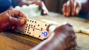 Sargento de la Policía mata a raso durante discusión por juego de dominó