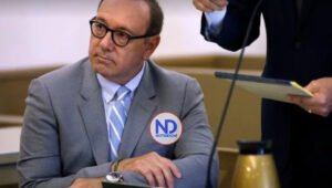 Jurado declara a Kevin Spacey no responsable de lesiones a un menor en 1986