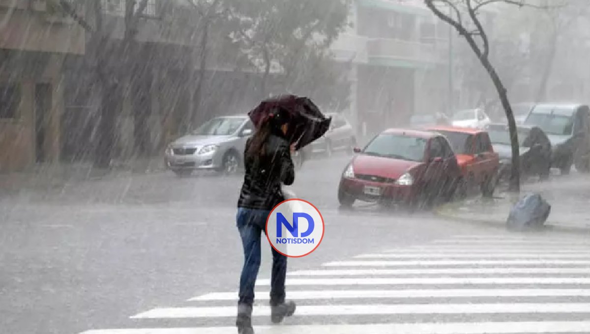 COE aumenta a 14 provincias en alerta verde por vaguada en RD