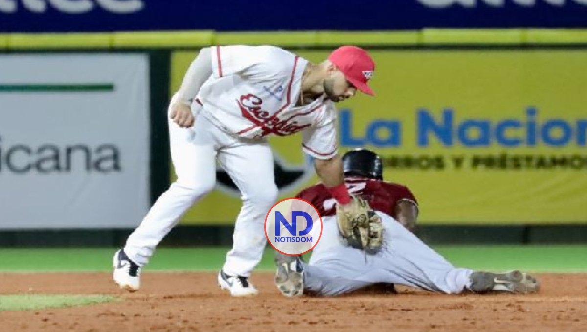 Leones y Aguilas obtienen sendas victorias en el beisbol profesional