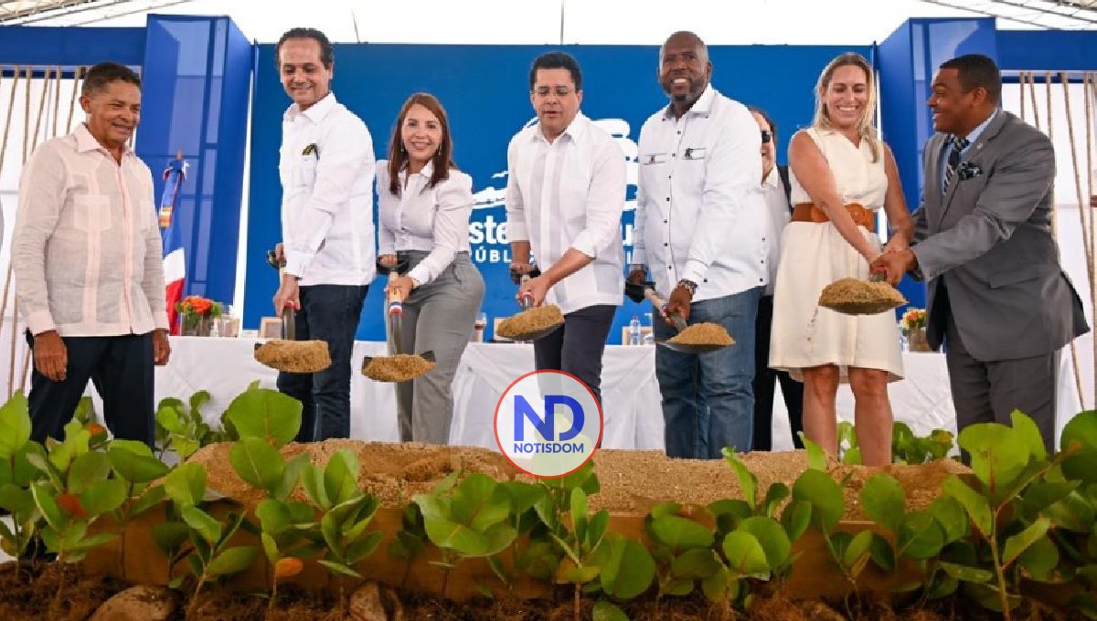 MITUR deja iniciado trabajos mejoramiento malecón