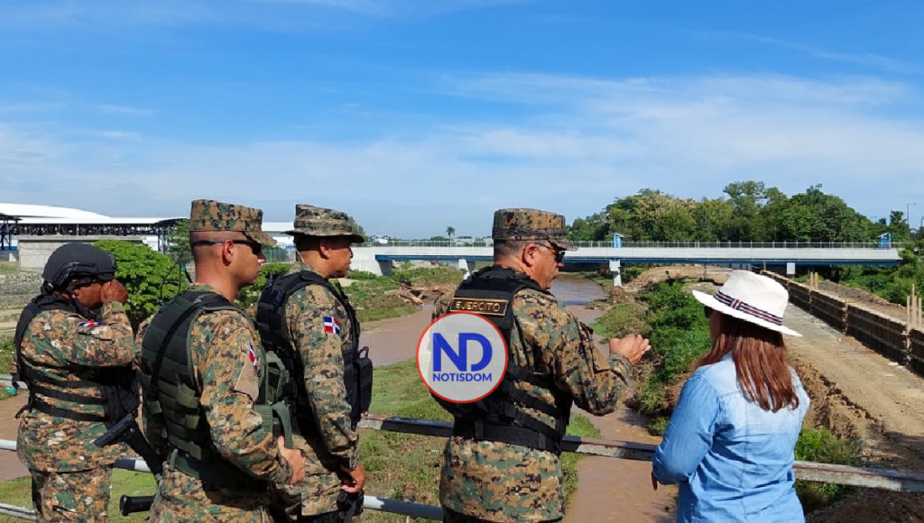 NOTISDOM FOTOS 2022 10 03T104435.208 Haitianos bloquean frontera para que compatriotas no crucen; RD aumenta presencia militar