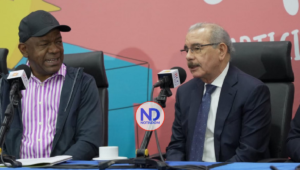 Danilo Medina enfrenta a la JCE: afirma consulta decidirá precandidato oficial del PLD