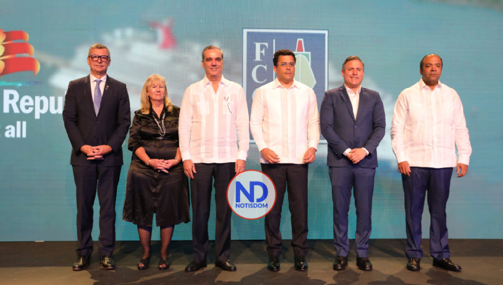 NOTISDOM FOTOS 2022 10 12T144708.581 Presidente Abinader: "RD es apuesta segura para disfrutar, invertir y generar oportunidades"