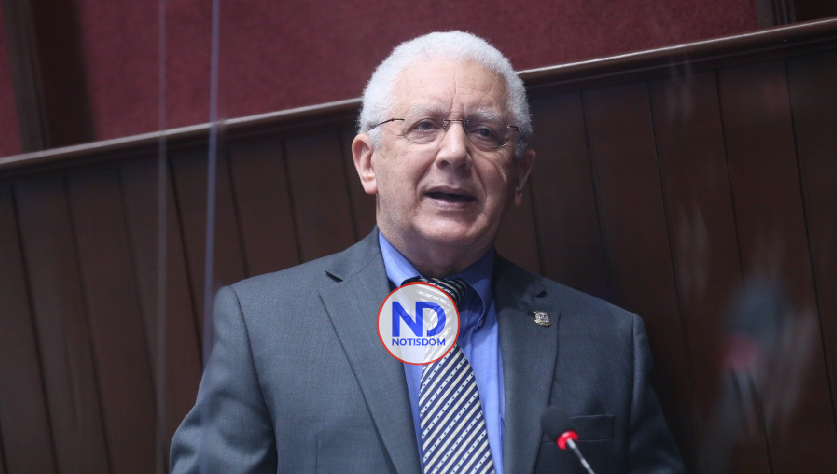 Diputado Ramón Ceballo introduce proyecto de resolución para reconocer dominicanos del exterior