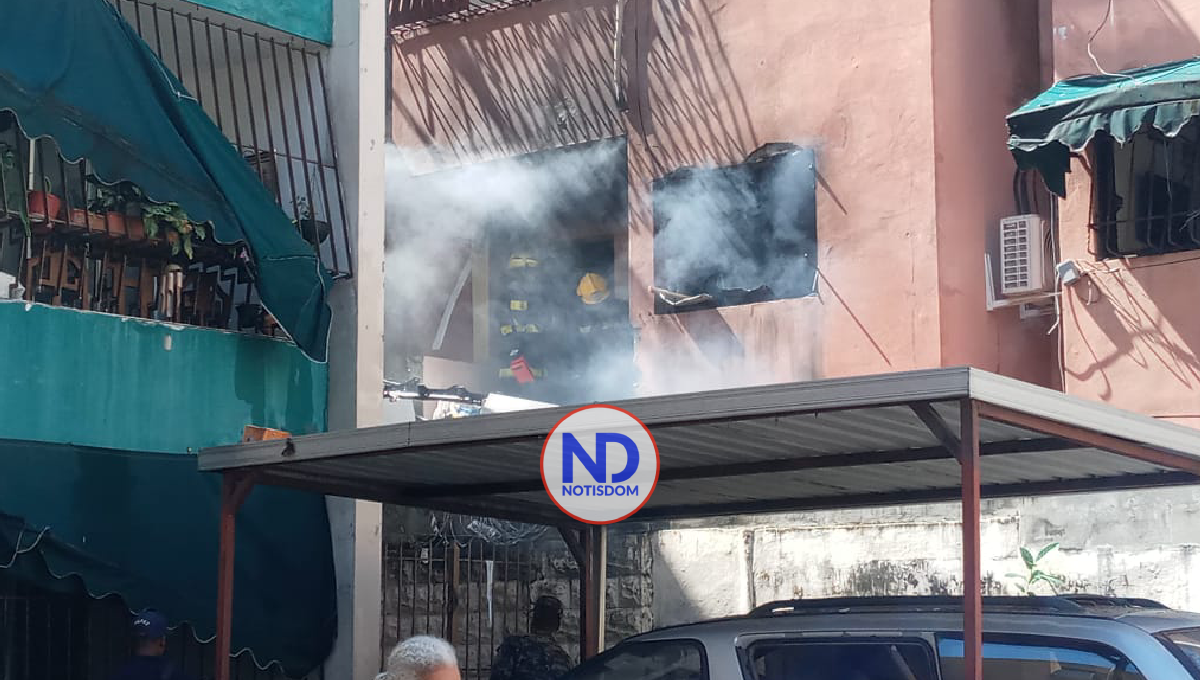 Explosión de tanque de gas cerca del Palacio Nacional deja un herido y locales afectados