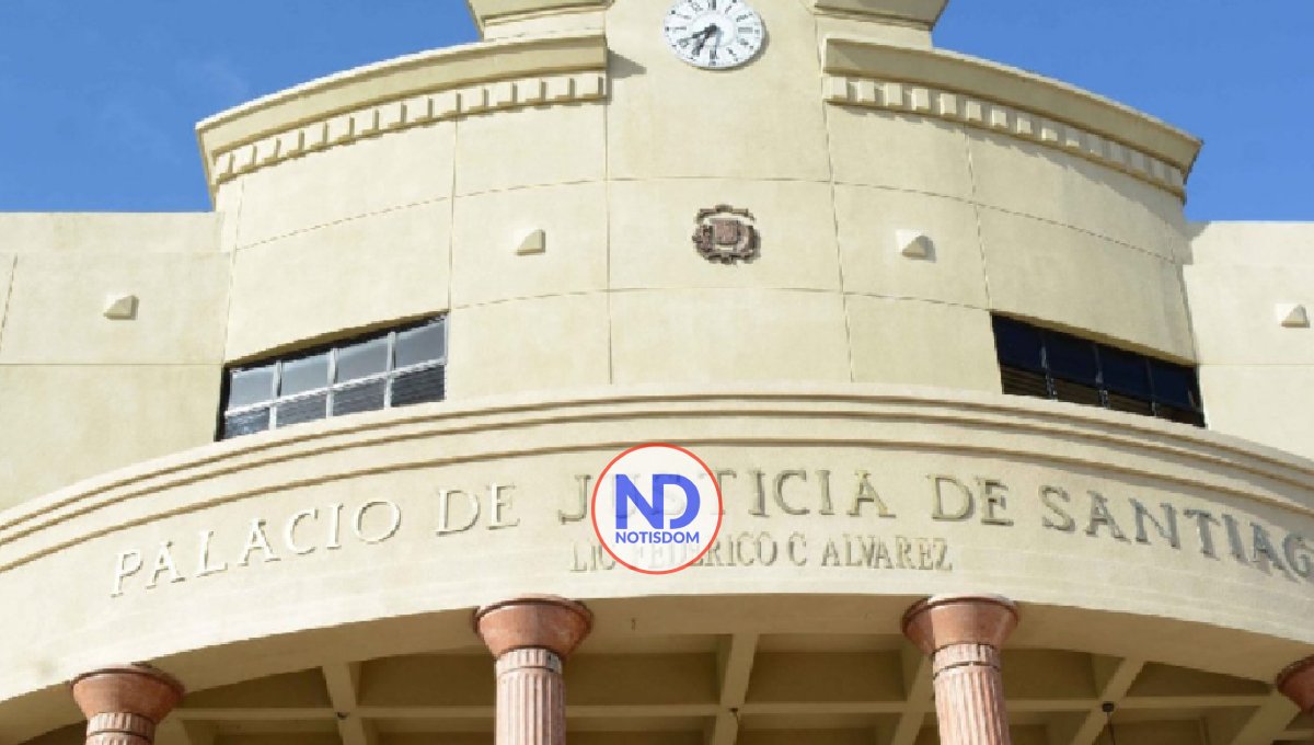 Condenan a 10 años padrastro abusó menor de edad