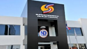 SIE socializa avances en normativas regularán la movilidad eléctrica en RD