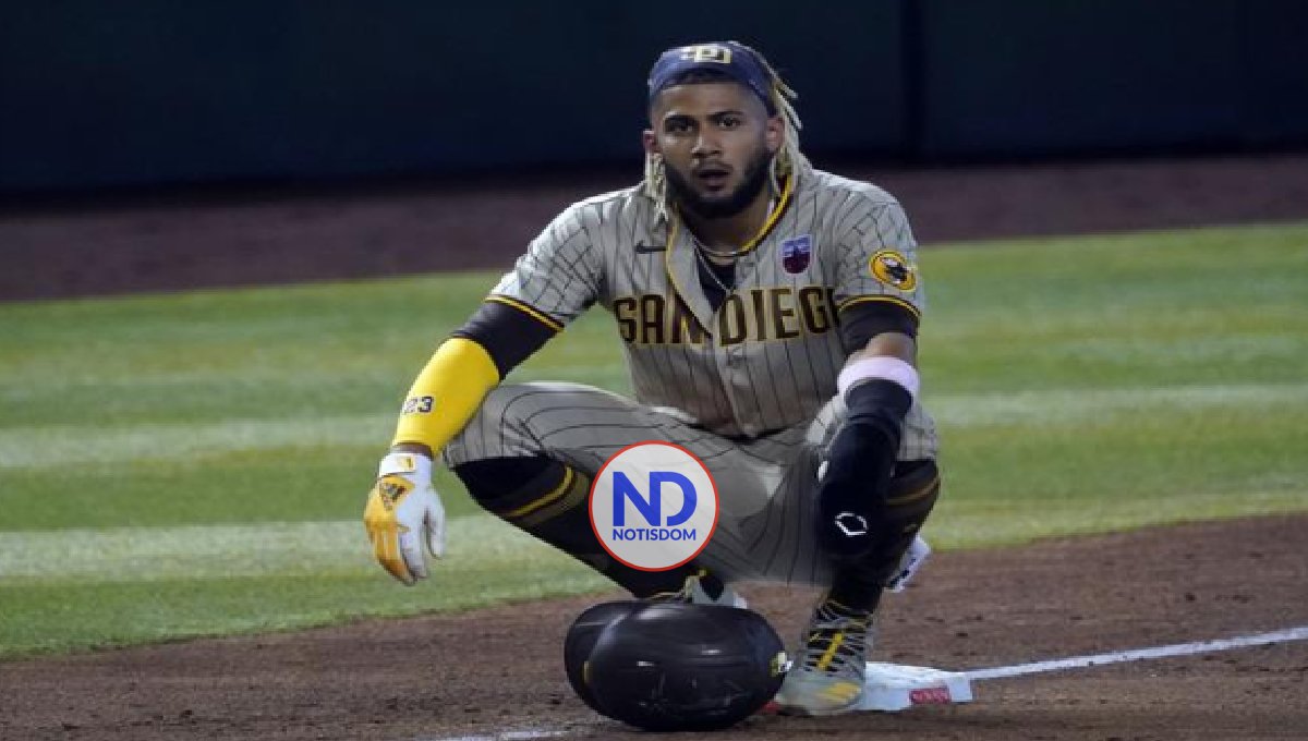 Fernando Tatis Jr. es operado de su muñeca izquierda otra vez