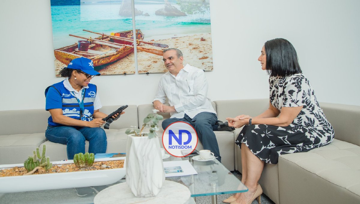 Censo Nacional de Población y Vivienda 2022 inicia hoy con el empadronamiento de Luis Abinader