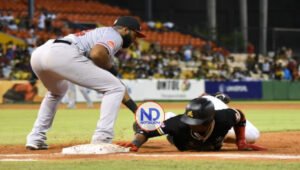 Aguilas derrotan Leones; Licey y Gigantes dividen: Toros triunfan