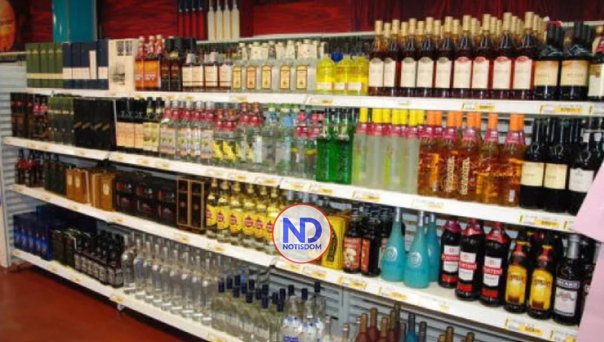 Prohíben venta de alcohol entre medianoche y 8:00 de la mañana en Santo Domingo