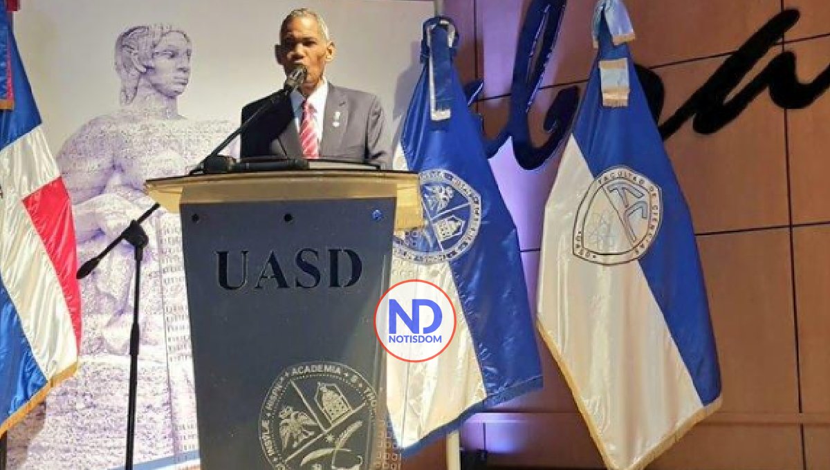 Este miércoles a partir de las 12:00 será funeral profesor Amado Reyes