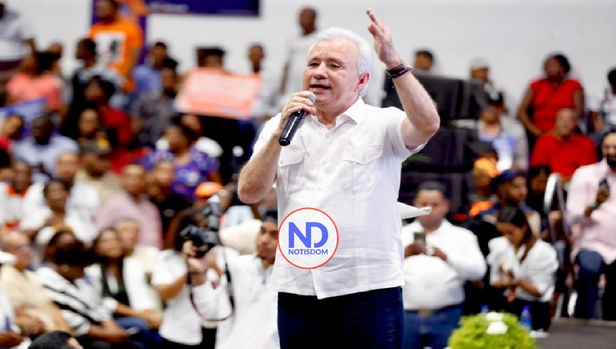 Senador de SD Antonio Taveras rinde su segundo informe legislativo