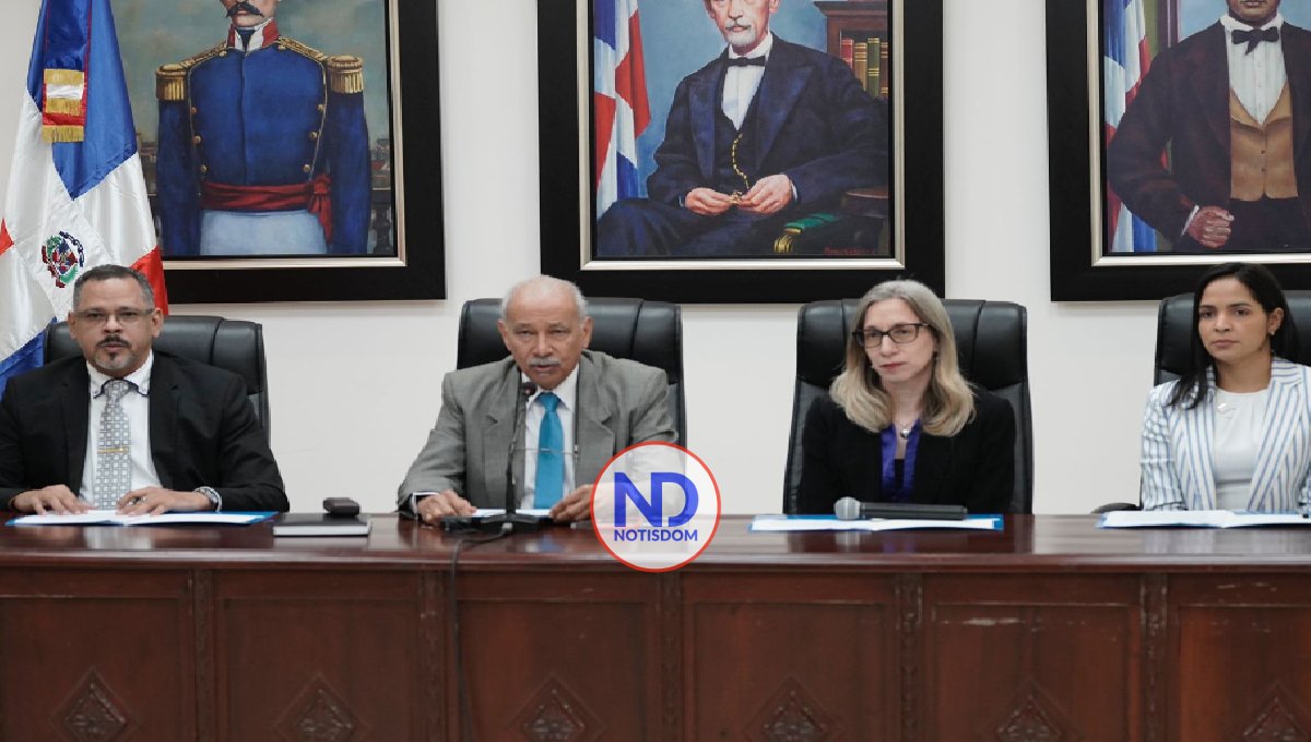 Educación asegura que cumple Concurso de Oposición Docente