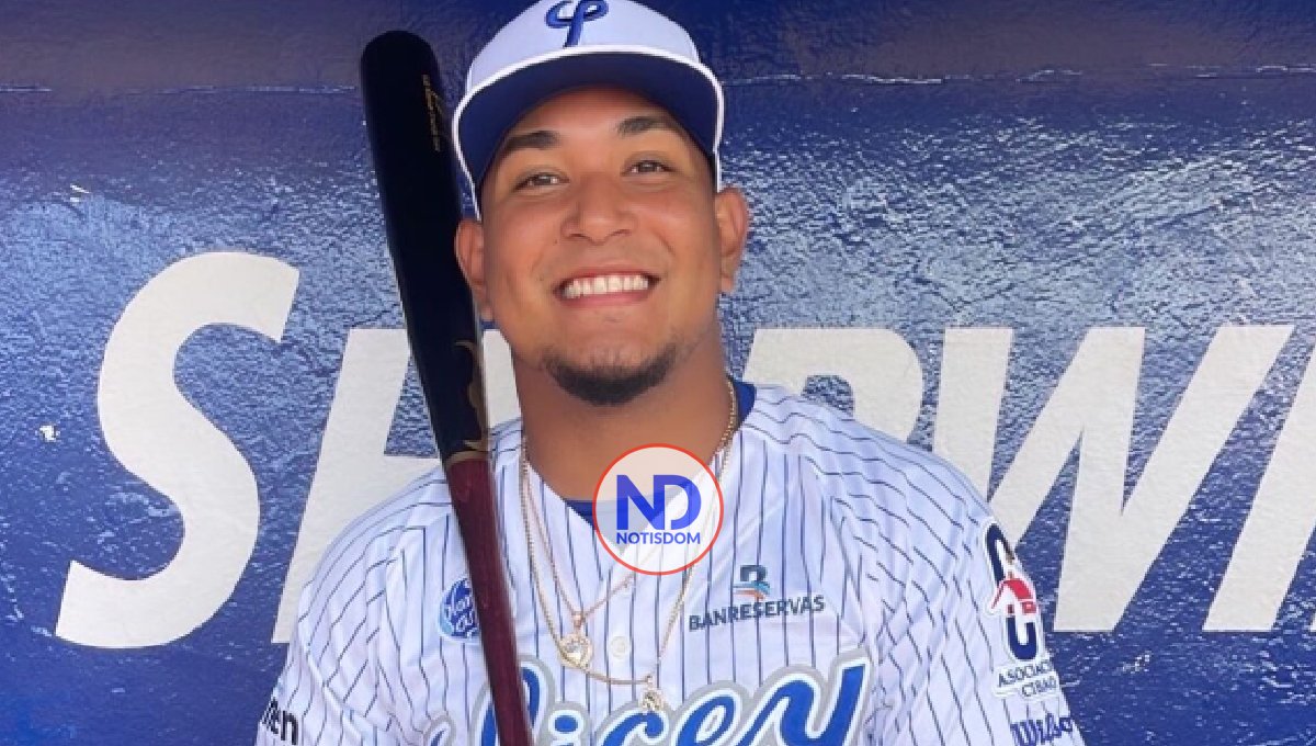 Receptor Jair Camargo se integra al equipo de los Tigres del Licey