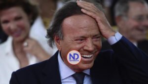 Julio Iglesias publicará libro en 2023 sobre 55 años de carrera