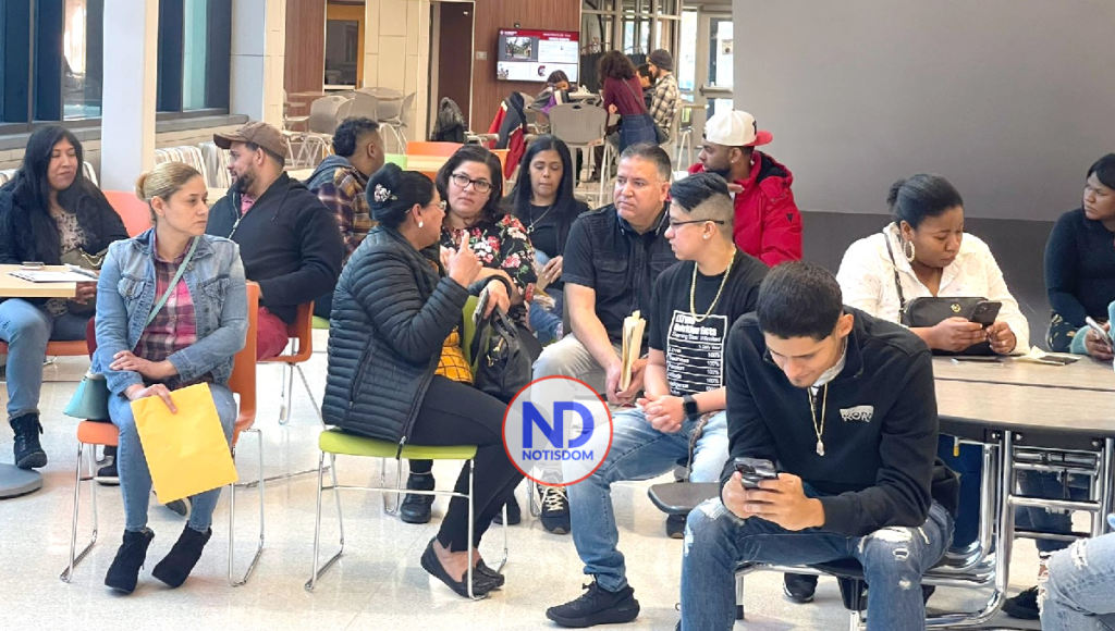 NOTISDOM FOTOS 2022 11 01T094955.338 Comunidad dominicana en Minnesota agradece servicios consulados de New York y Chicago