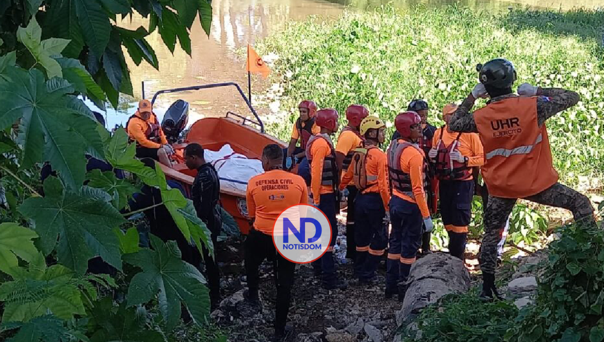 La Defensa Civil recupera el cuerpo de una persona a orillas del río Isabela, en Simón Bolívar