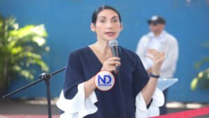 Primera Dama niega RD expulse a niños haitianos sin sus padres