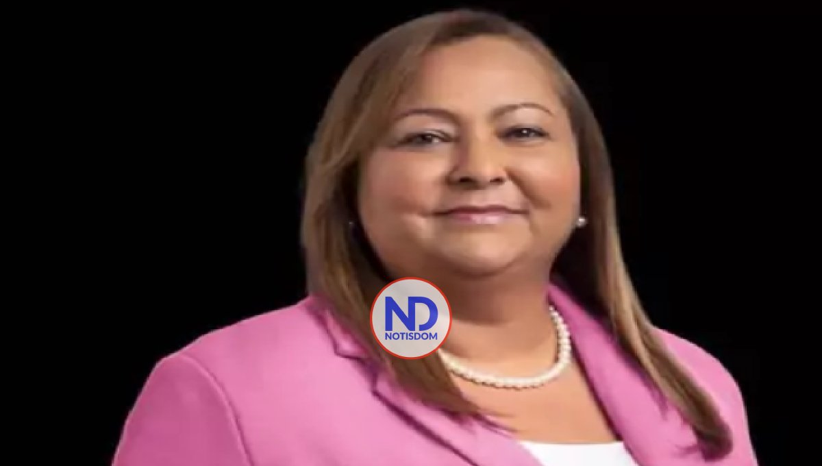 Expresidenta Concejo Regidores Santo Domingo Este deja el PLD