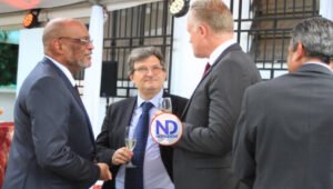 Gobierno de Haití se compromete con las elecciones y pide diálogo