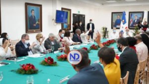 Consejo Nacional de Educación aprueba docencia será hasta 21 de diciembre