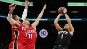 Con 58 puntos de Booker, Suns le dan la vuelta a Pelicans