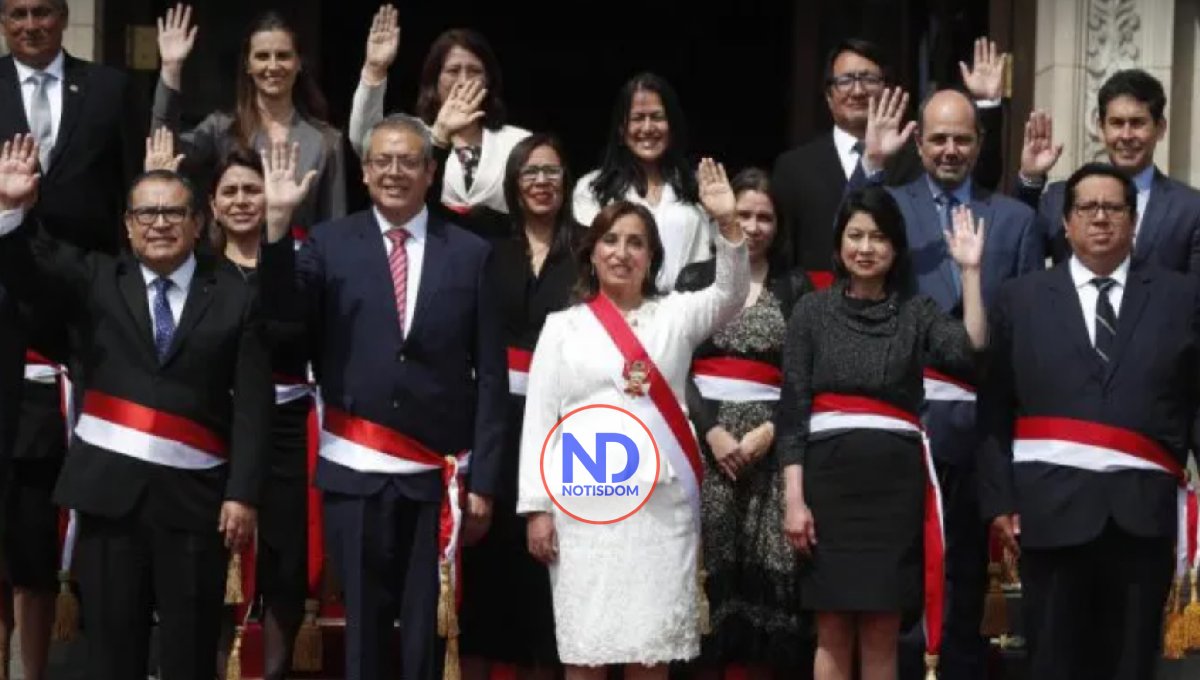 Presidenta de Perú nombra su gabinete con un ex fiscal superior como primer ministro 2 Presidenta de Perú nombra su gabinete con un ex fiscal superior como primer ministro