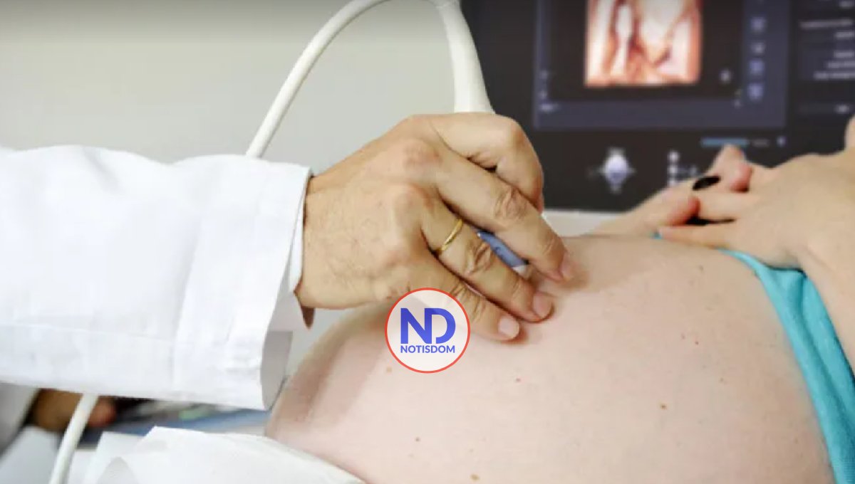 Arizona prohíbe que doctores sean penalizados por realizar abortos