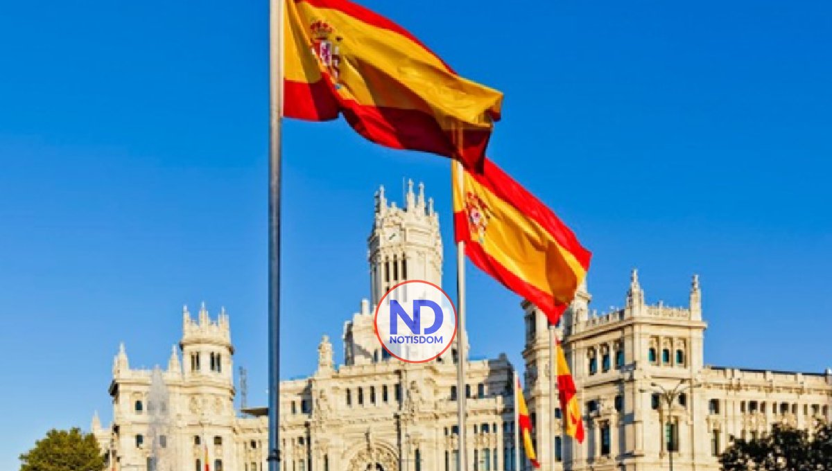 Se registran en 2020 8% menos defunciones que en 2021 2 Se registran en 2020 8% menos defunciones que en 2021