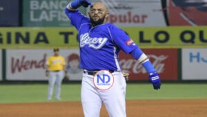 Eligen Caballero del Año jugador dominicano Emilio Bonifacio