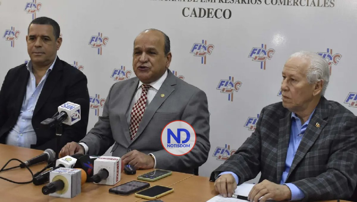 Comerciantes preocupados por posibles alzas en productos