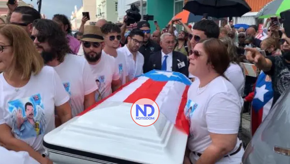 Lalo Rodríguez es despedido en Puerto Rico a son de música y aplausos