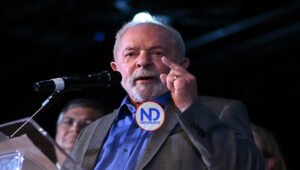 Lula anunciará medidas contra grupos golpistas en su primer día de Gobierno