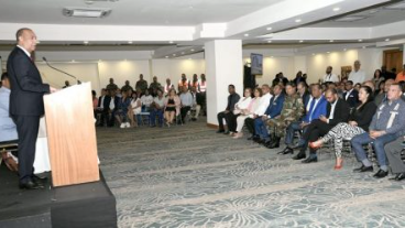 MOPC 17 MOPC asume Carta Compromiso de buen servicio al Ciudadano